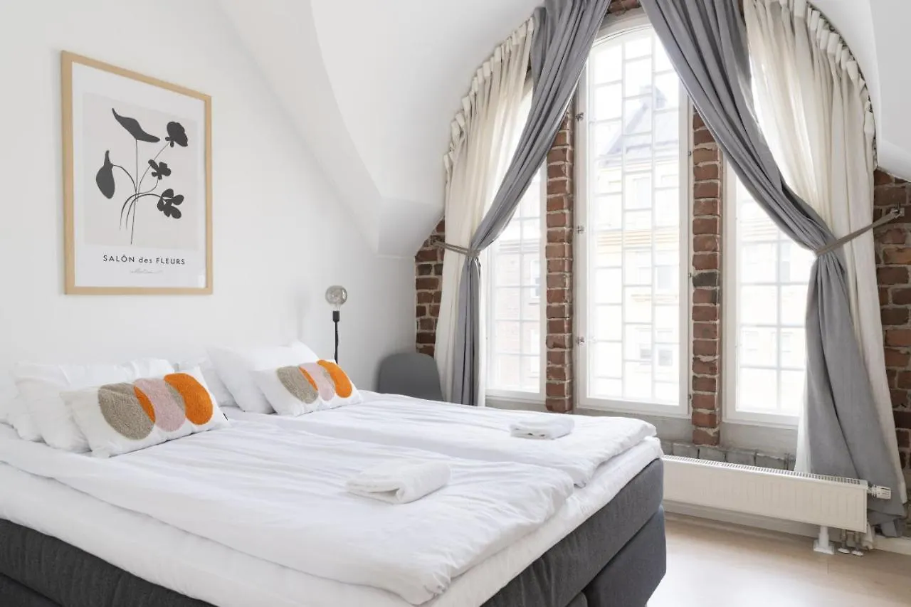 הלסינקי Glorious Penthouse With Private Sauna And Jacuzzi