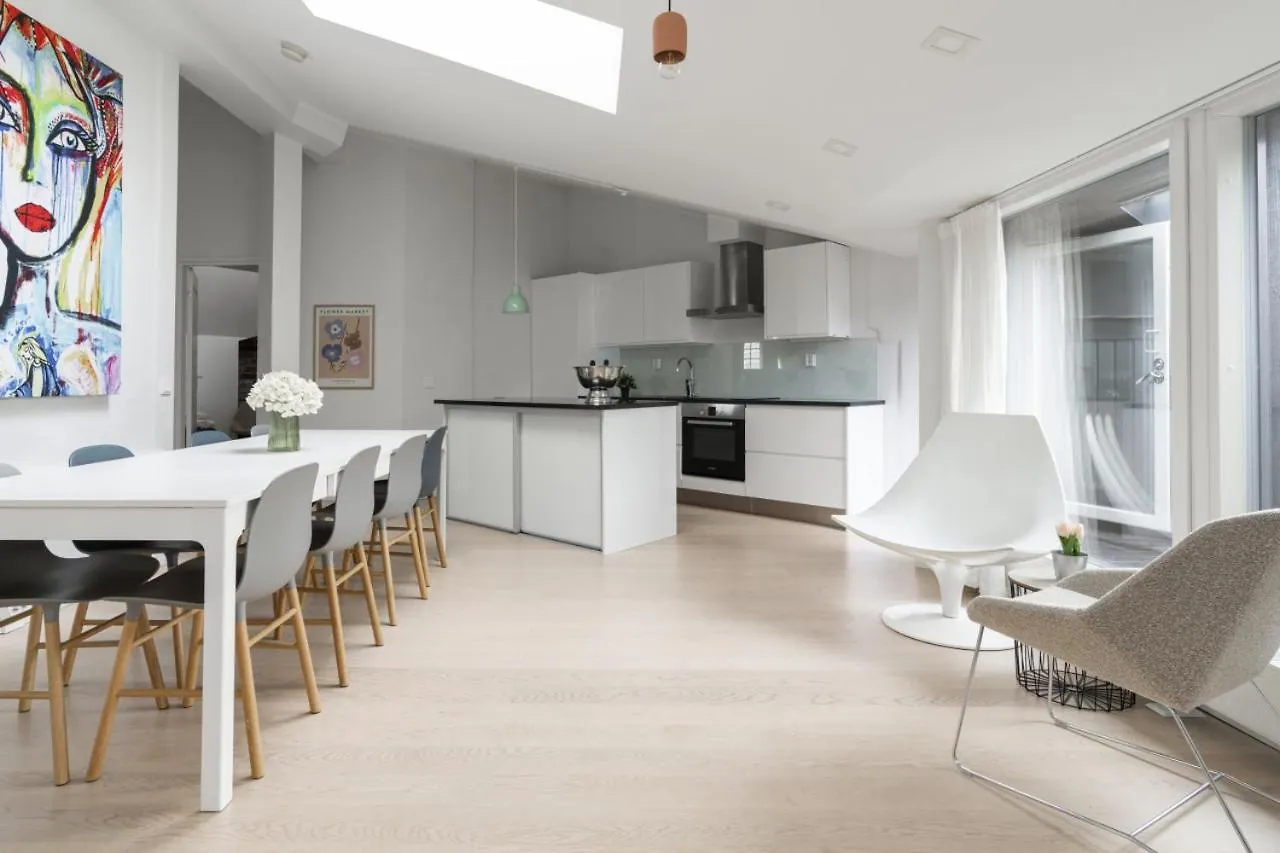 הלסינקי Glorious Penthouse With Private Sauna And Jacuzzi 0*,  פינלנד