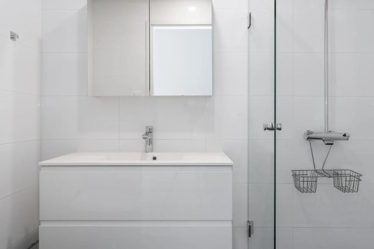 הלסינקי Glorious Penthouse With Private Sauna And Jacuzzi